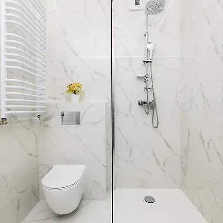 Nowoczesny W Kolobrzegu Spokojna Okolica Parking By Renters Apartamento *